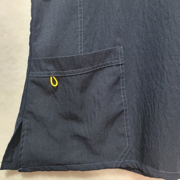 Four Stretch Navy Blue Scrub Top V-Neck Short Sleeve Size L - Picture 2 of 7